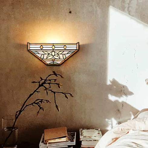 Stained Glass Sconce Light Tiffany Style Wall Mount Light