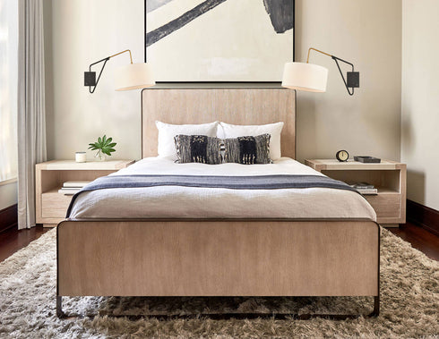 Modern Bedroom Adjustable Wall Lamp Plug-in Wall Sconce 1-Pack