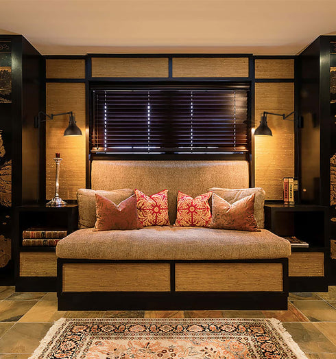 Plug-in Wall Sconce Set of Two Wall Light Black Swing Arm Wall Lamp